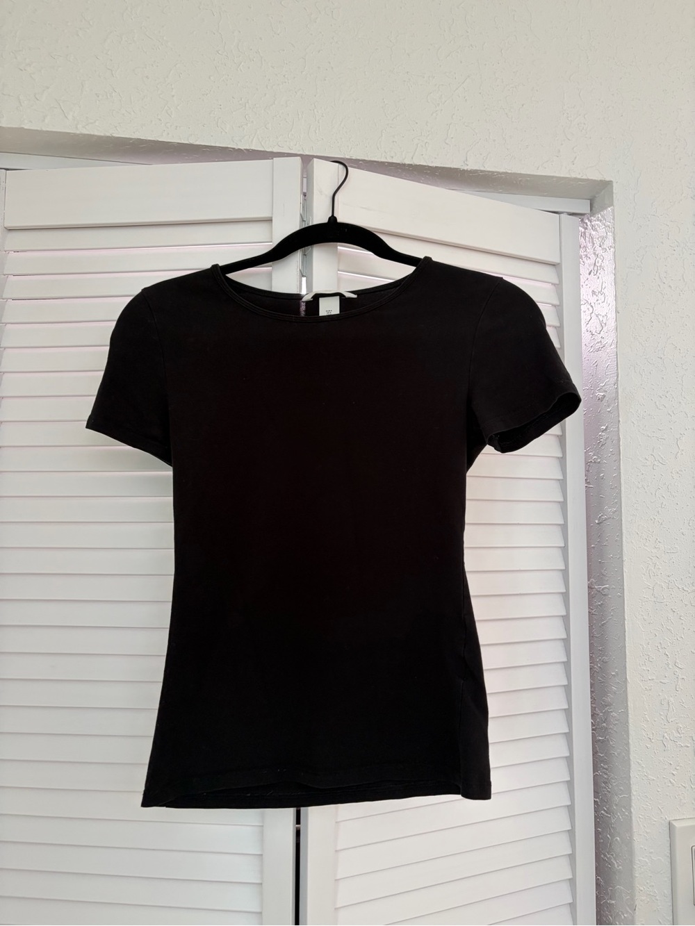 100% Cotton - Classic Black Short-Sleeve Women’s Top